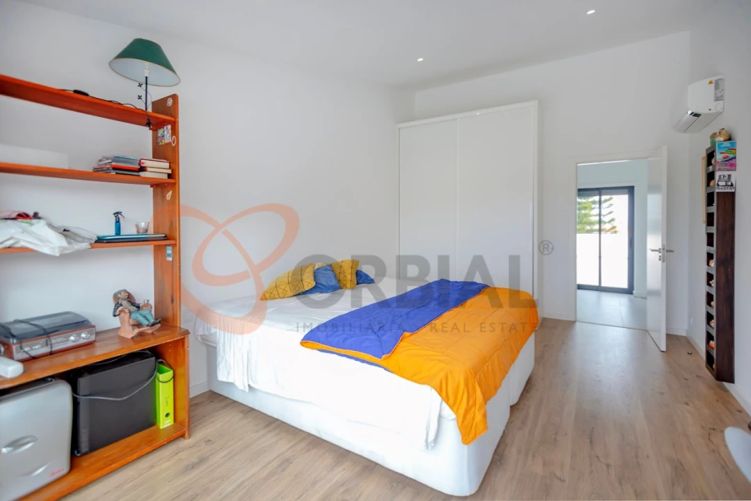 Moradia T6 para Venda em Albufeira e Olhos de Água Foto 22