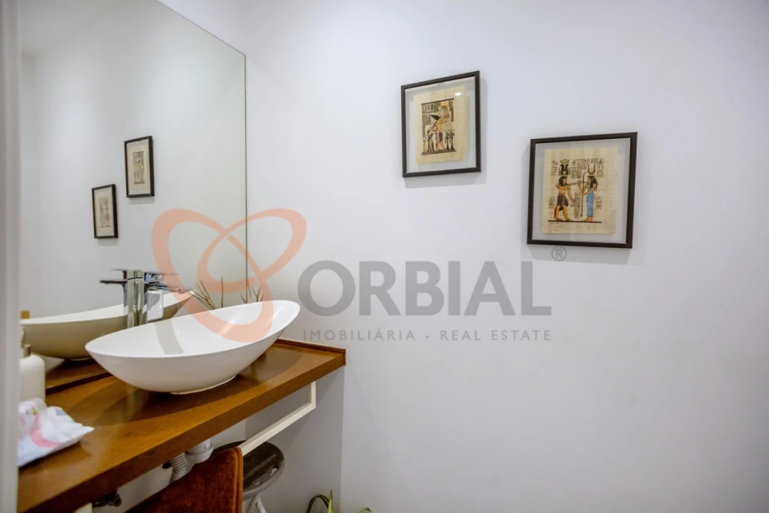 Moradia T6 para Venda em Albufeira e Olhos de Água Foto 39