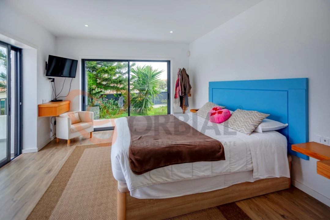 Moradia T6 para Venda em Albufeira e Olhos de Água Foto 26