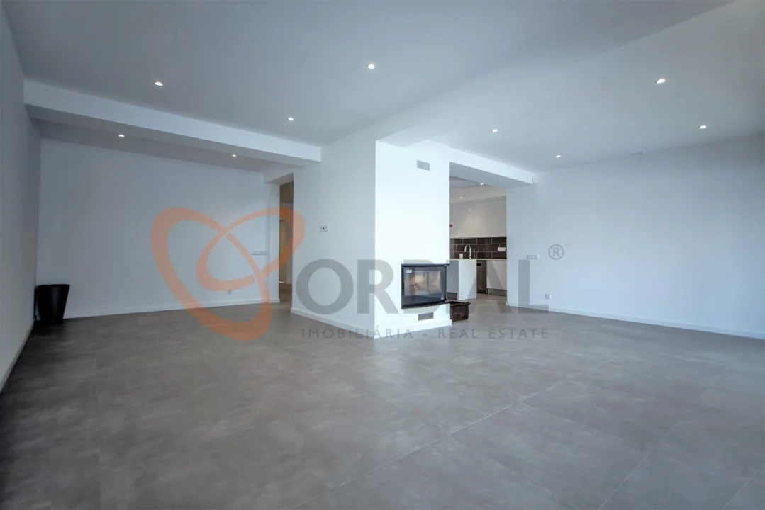 Moradia T6 para Venda em Albufeira e Olhos de Água Foto 62