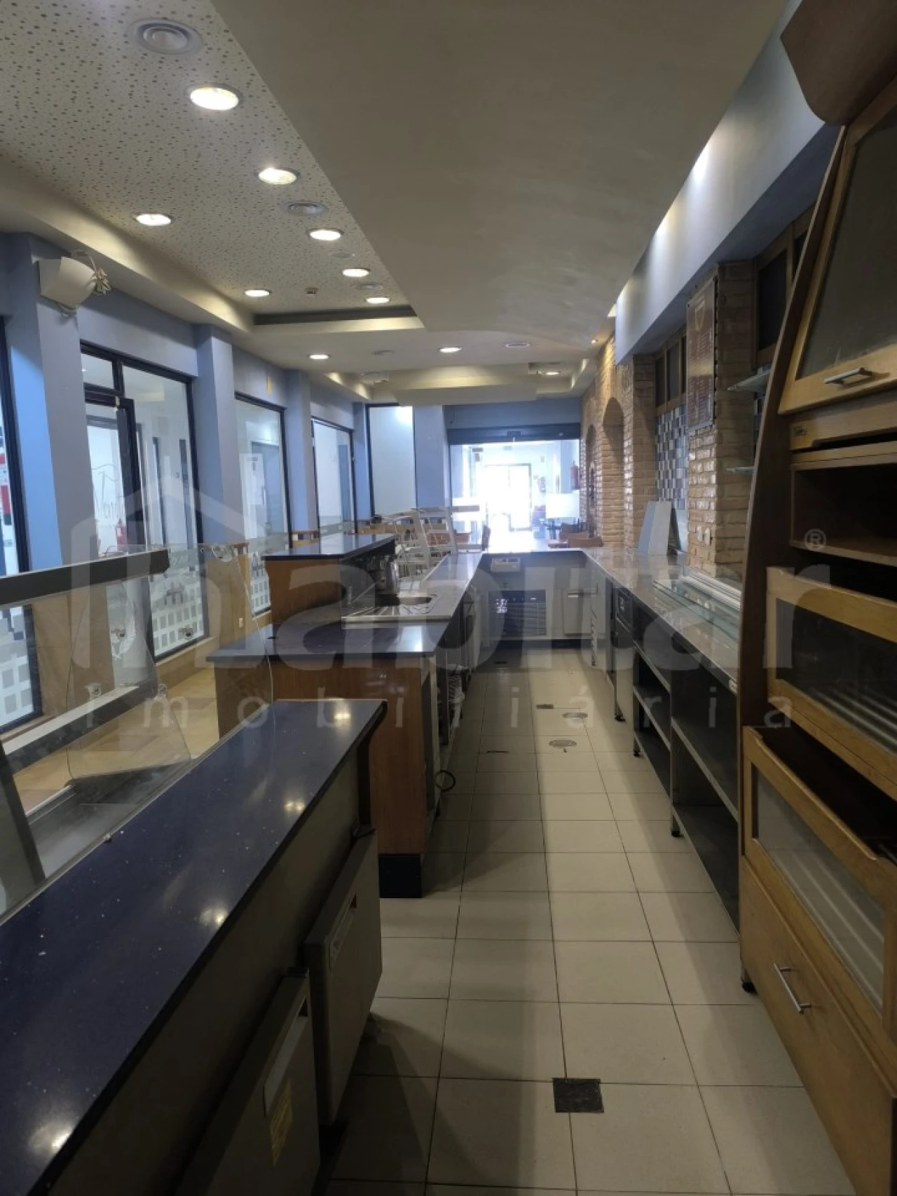 Loja para Arrendamento em Benavente Foto 7