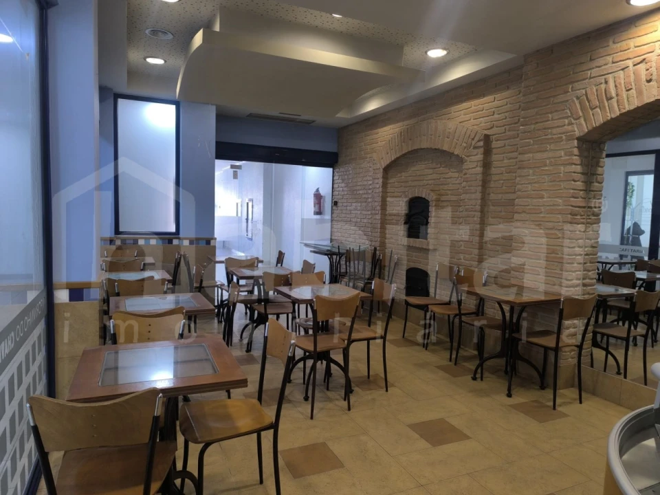 Loja para Arrendamento em Benavente Foto 2