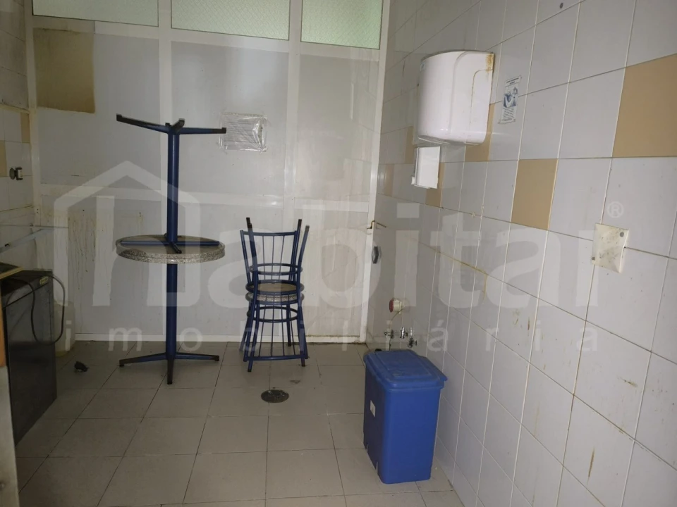 Loja para Arrendamento em Benavente Foto 10