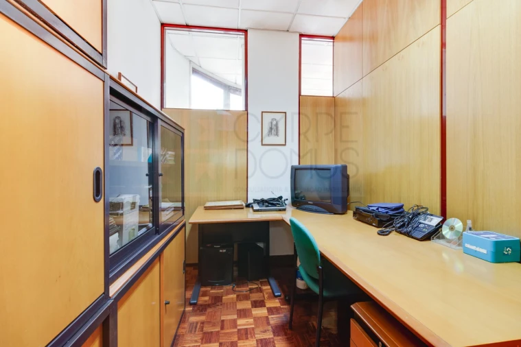 Escritório para Venda em Areeiro Foto 15