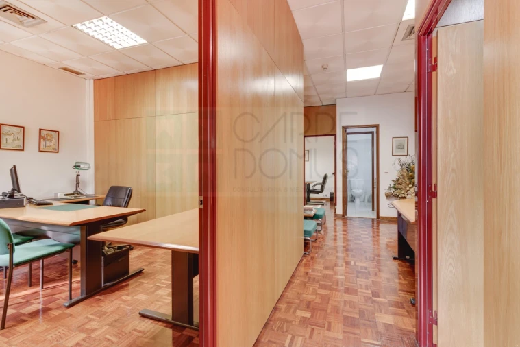 Escritório para Venda em Areeiro Foto 24