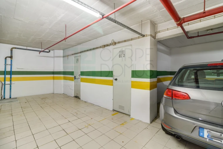 Escritório para Venda em Areeiro Foto 26