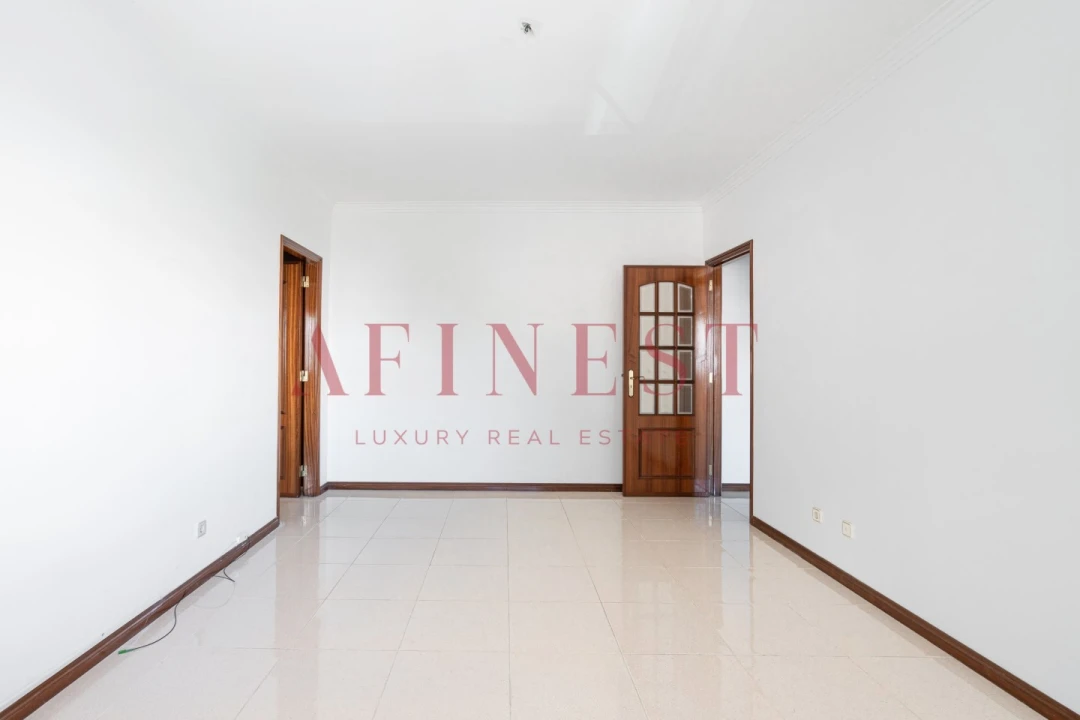 Apartamento T1 para Arrendamento em Cacém e São Marcos Foto 4