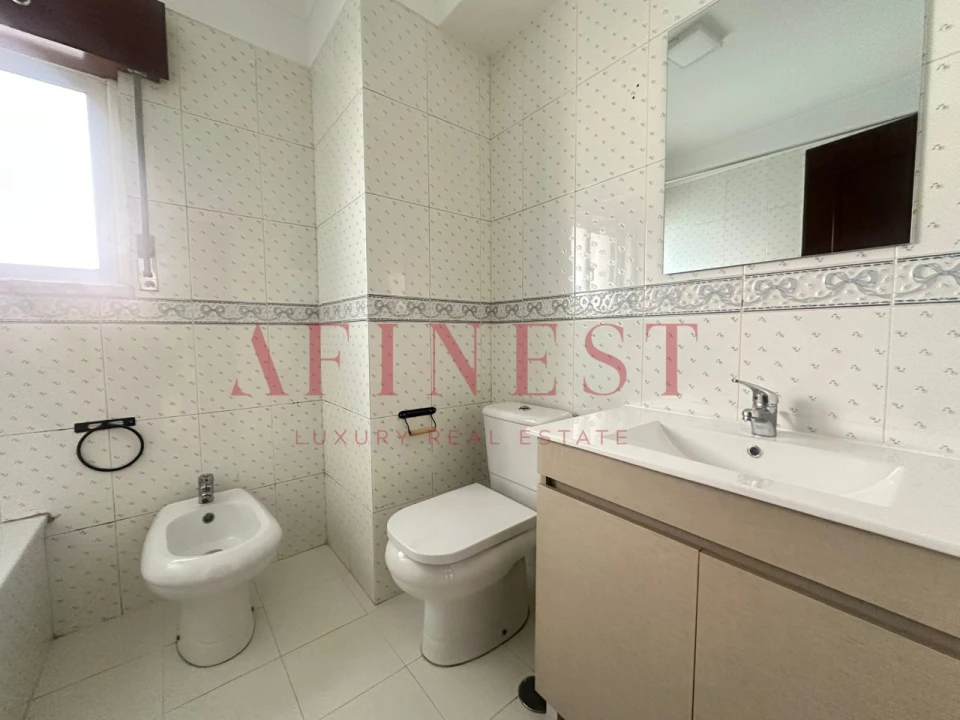 Apartamento T1 para Arrendamento em Cacém e São Marcos Foto 11