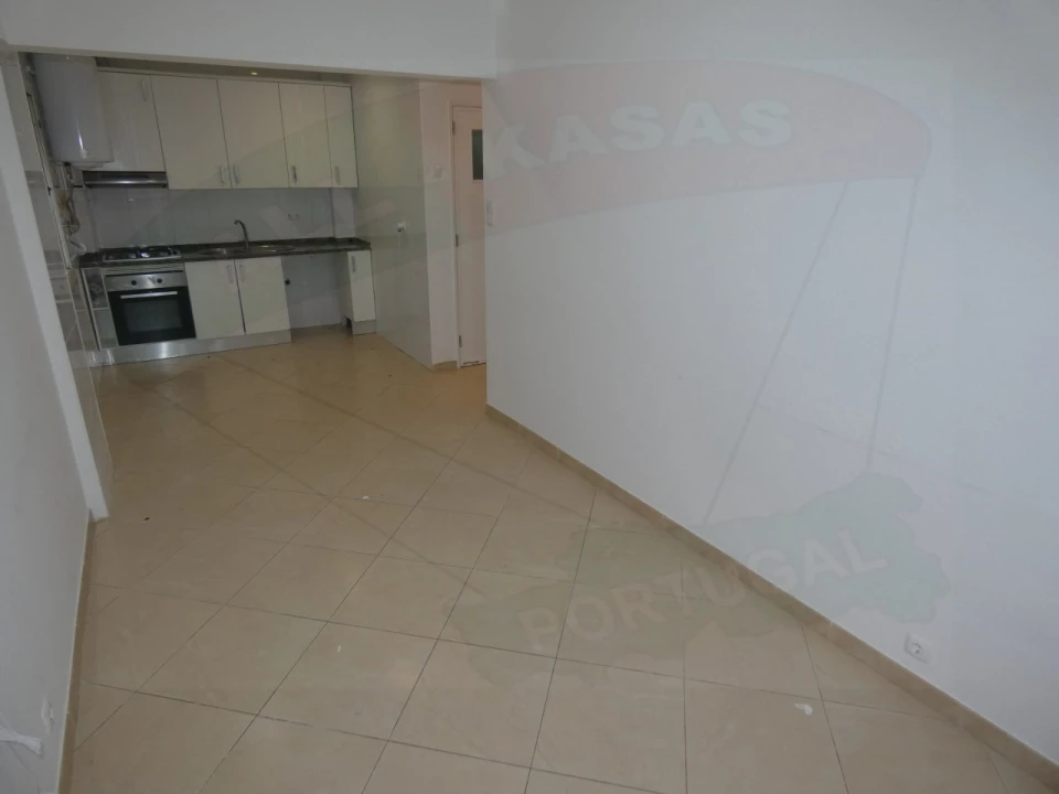 Apartamento T1 para Venda em Águas Livres Foto 11