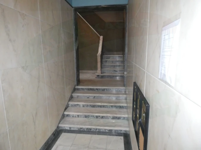 Apartamento T1 para Venda em Águas Livres Foto 2