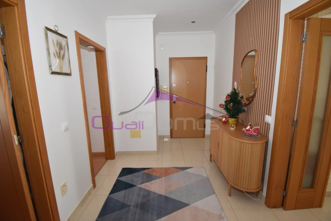 Apartamento T1 para Venda em São João Baptista Foto 10