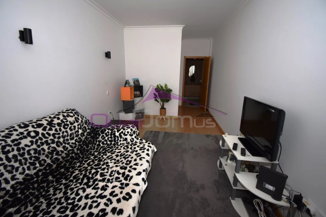 Apartamento T1 para Venda em São João Baptista Foto 15