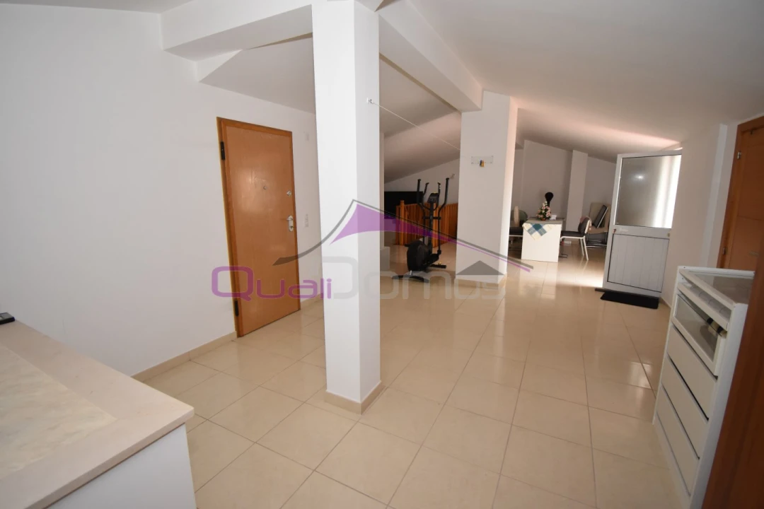 Apartamento T1 para Venda em São João Baptista Foto 26