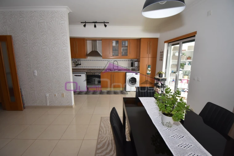 Apartamento T1 para Venda em São João Baptista Foto 5