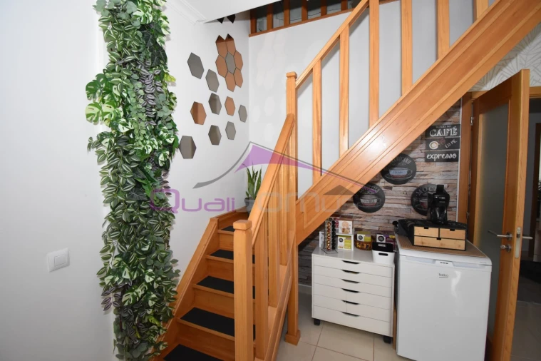 Apartamento T1 para Venda em São João Baptista Foto 6