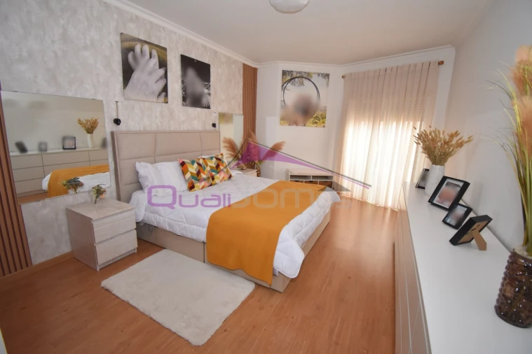 Apartamento T1 para Venda em São João Baptista Foto 12