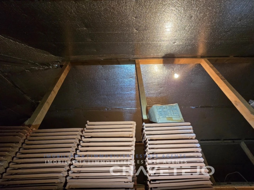 Moradia T3 para Venda em Serra e Junceira Foto 55