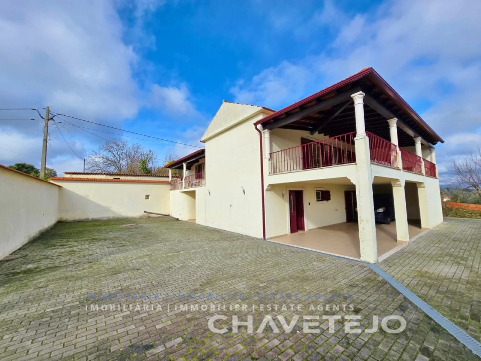 Moradia T3 para Venda em Serra e Junceira Foto 80