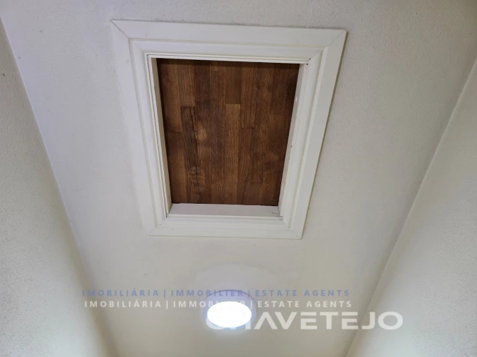 Moradia T3 para Venda em Serra e Junceira Foto 53