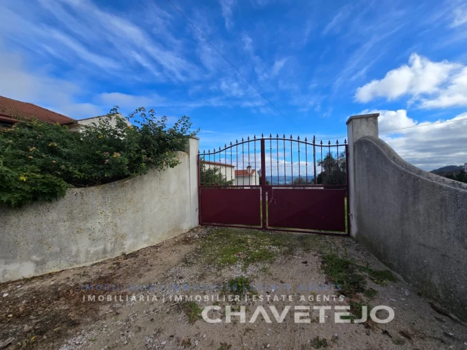 Moradia T3 para Venda em Serra e Junceira Foto 83