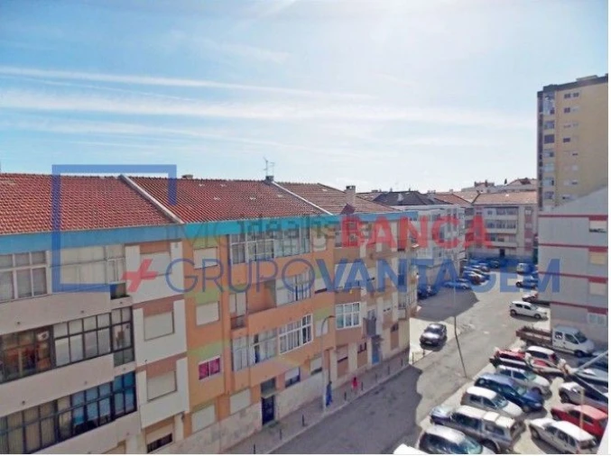 Apartamento T1 para Venda em Alto do Seixalinho, Santo André e Verderena Foto 6