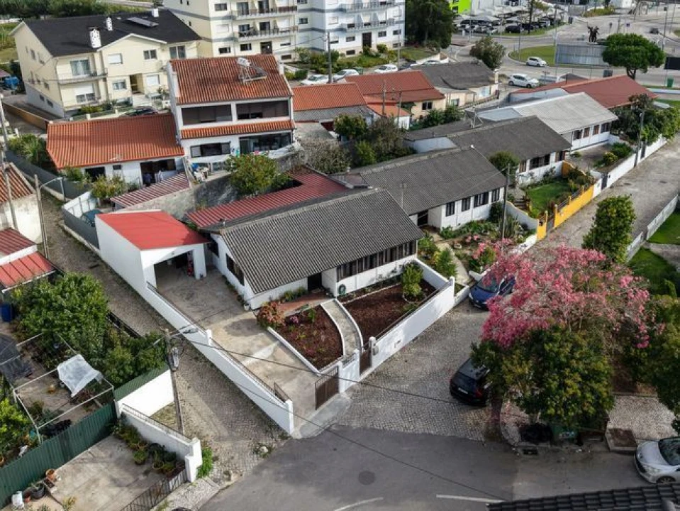 Moradia T3 para Venda em Tavarede Foto 2