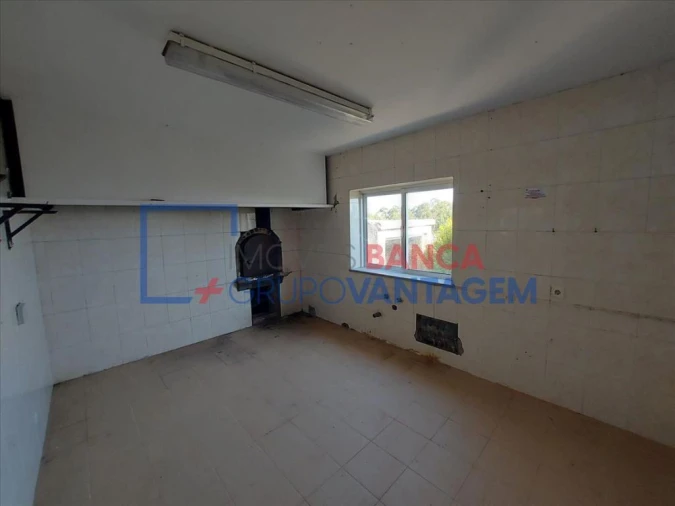 Moradia T3 para Venda em Santiago de Besteiros Foto 21