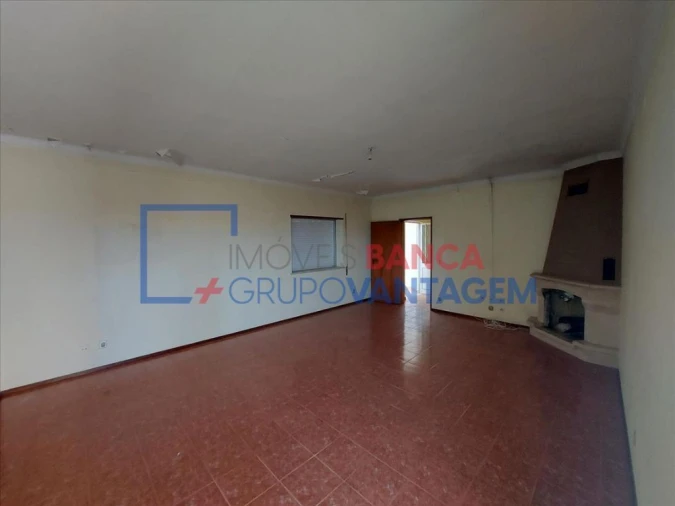 Moradia T3 para Venda em Santiago de Besteiros Foto 24