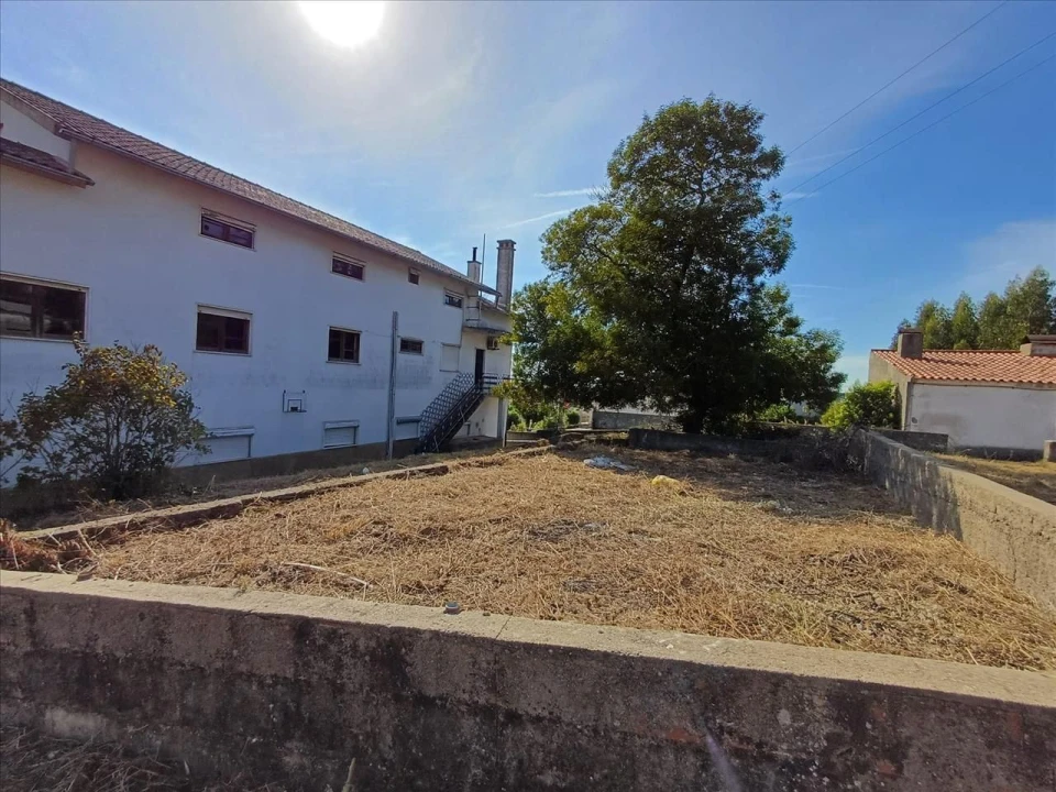 Moradia T6 para Venda em Nogueira do Cravo Foto 26