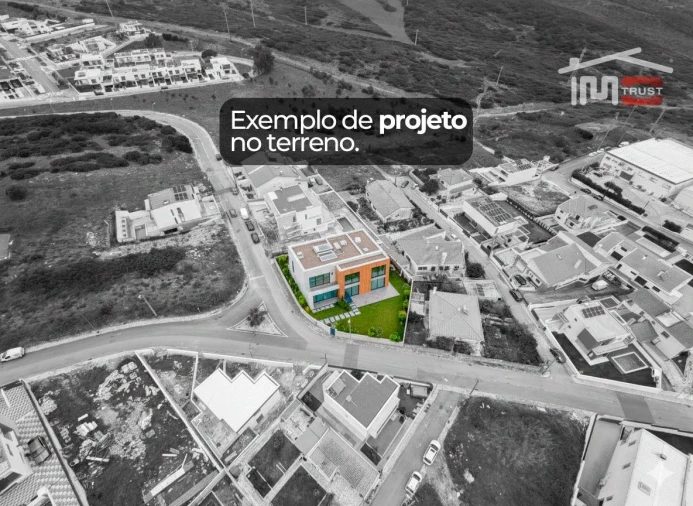 Terreno para Venda em Agualva e Mira-Sintra Foto 1