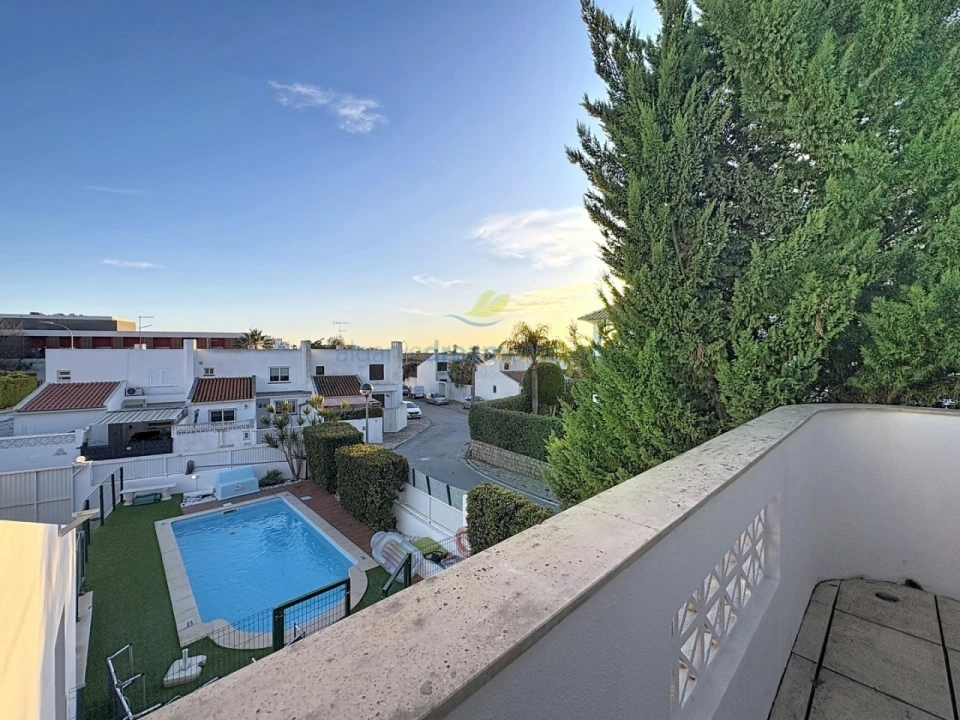 Moradia T3 para Venda em Albufeira e Olhos de Água Foto 29