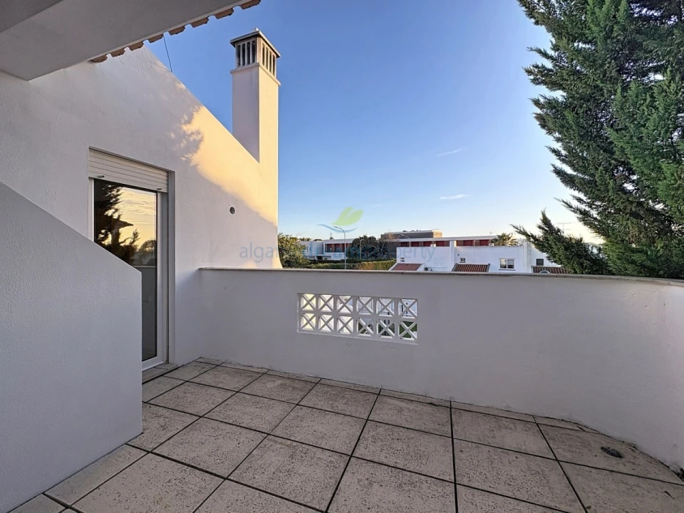 Moradia T3 para Venda em Albufeira e Olhos de Água Foto 31