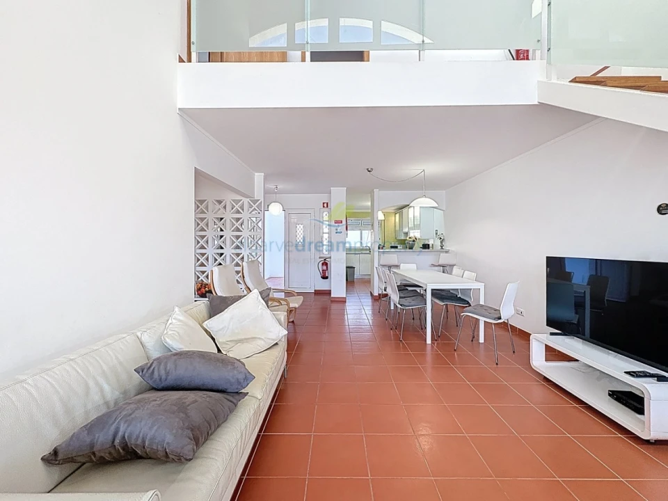 Moradia T3 para Venda em Albufeira e Olhos de Água Foto 23