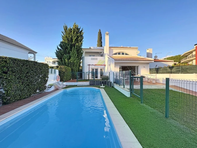 Moradia T3 para Venda em Albufeira e Olhos de Água Foto 34