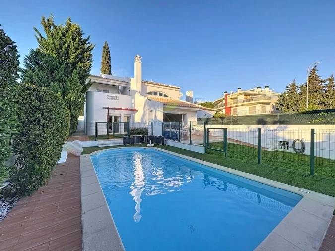 Moradia T3 para Venda em Albufeira e Olhos de Água Foto 30