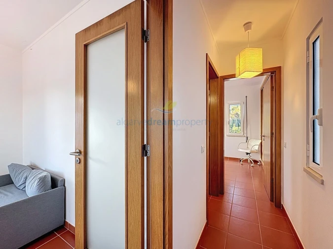 Moradia T3 para Venda em Albufeira e Olhos de Água Foto 21