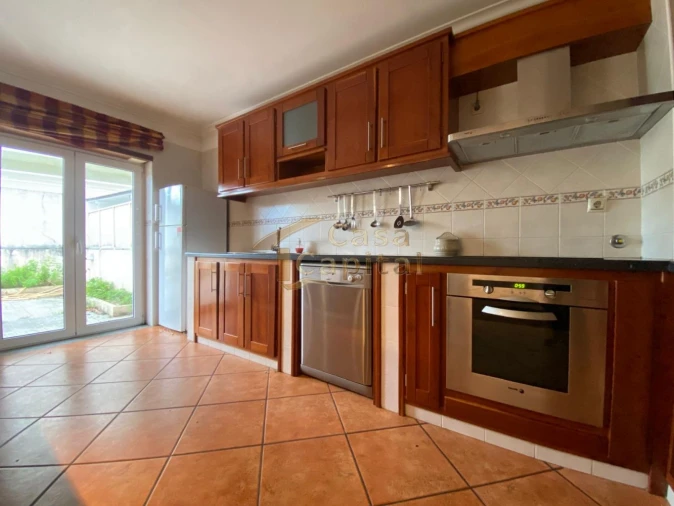 Moradia T4 para Venda em Mateus Foto 6