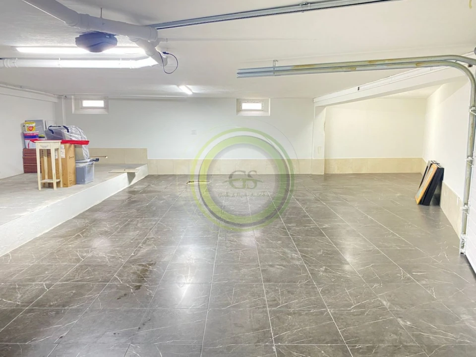 Moradia T2 para Venda em Arvore Foto 30