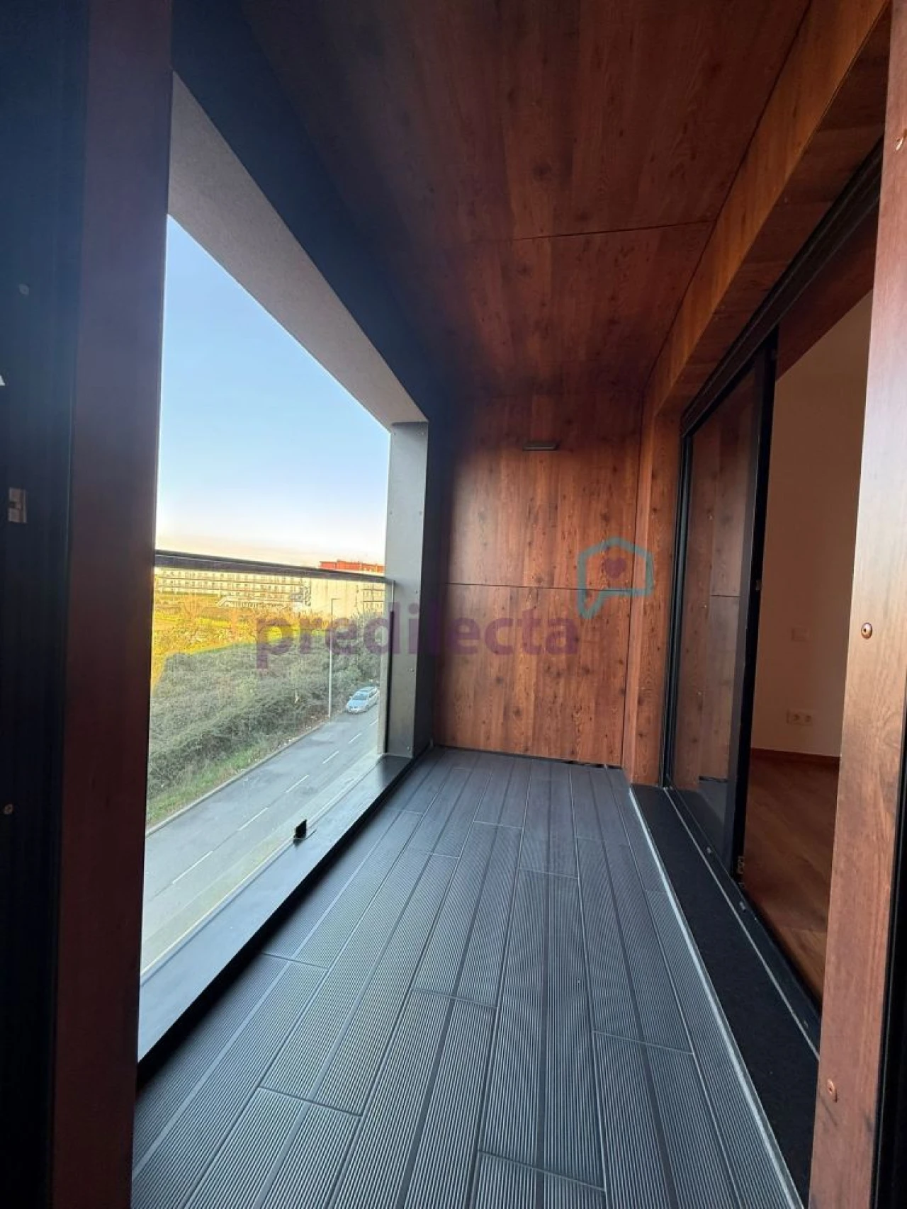 Apartamento T1 para Arrendamento em Paranhos Foto 5