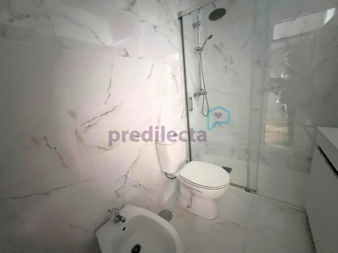 Apartamento T2 para Arrendamento em Paranhos Foto 21