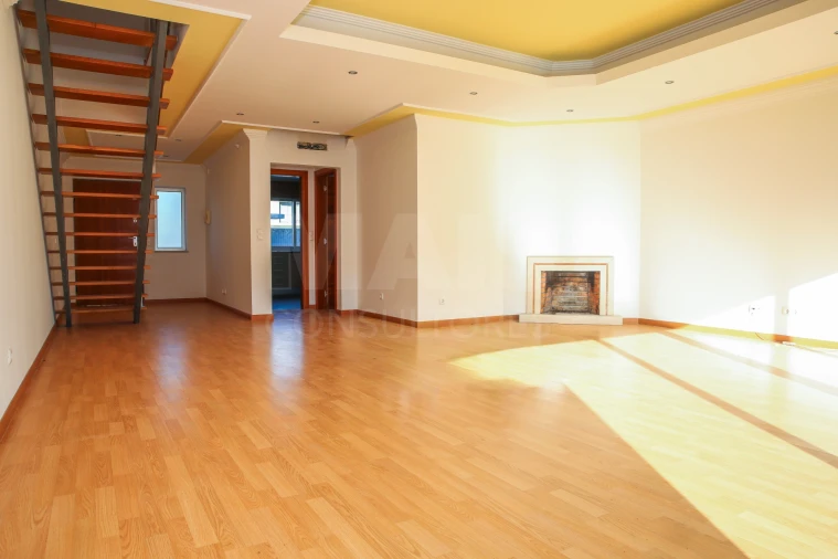 Moradia T3 para Venda em Carnota Foto 6