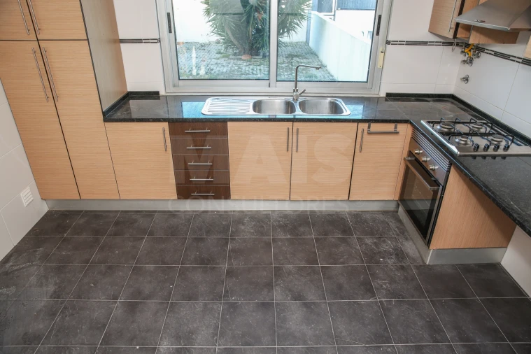 Moradia T3 para Venda em Carnota Foto 9