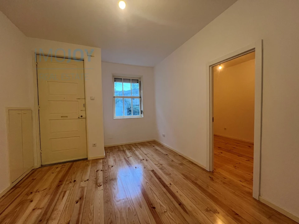 Moradia T2 para Arrendamento em Lordelo do Ouro e Massarelos Foto 3