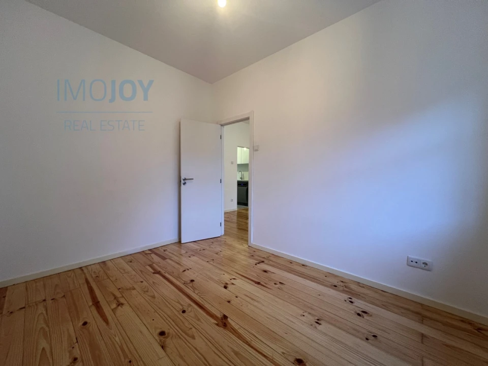 Moradia T2 para Arrendamento em Lordelo do Ouro e Massarelos Foto 12