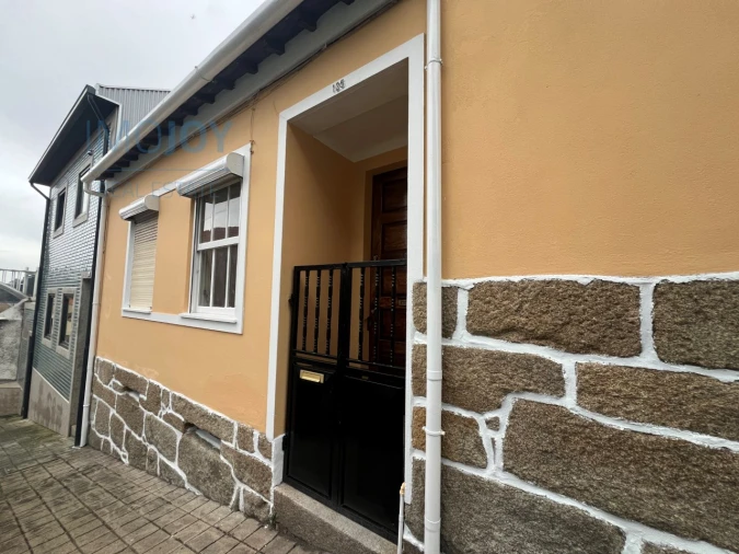 Moradia T2 para Arrendamento em Lordelo do Ouro e Massarelos Foto 23