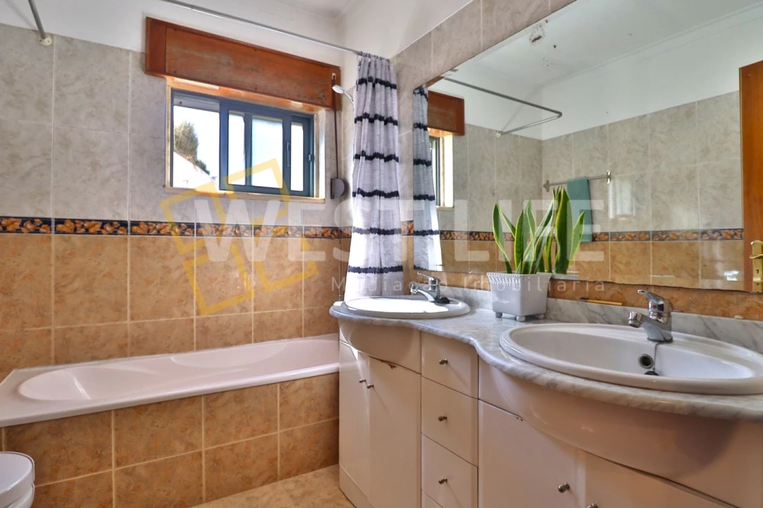 Apartamento T2 para Venda em Ericeira Foto 19