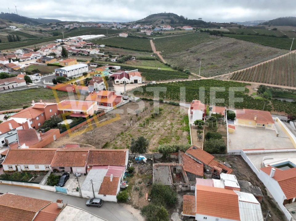 Moradia T3 para Venda em Freiria Foto 6