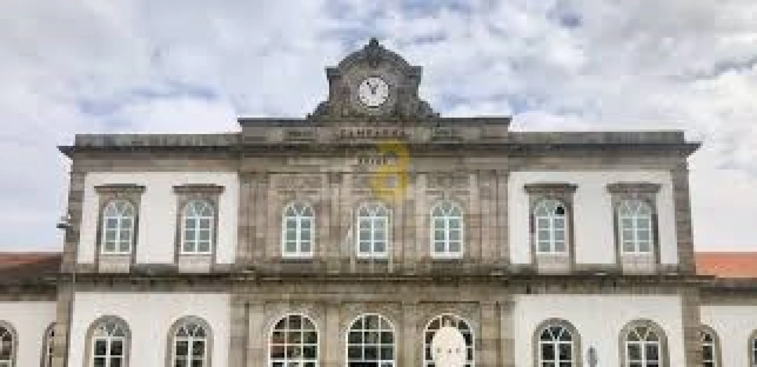 Terreno para Venda em Campanhã Foto 2