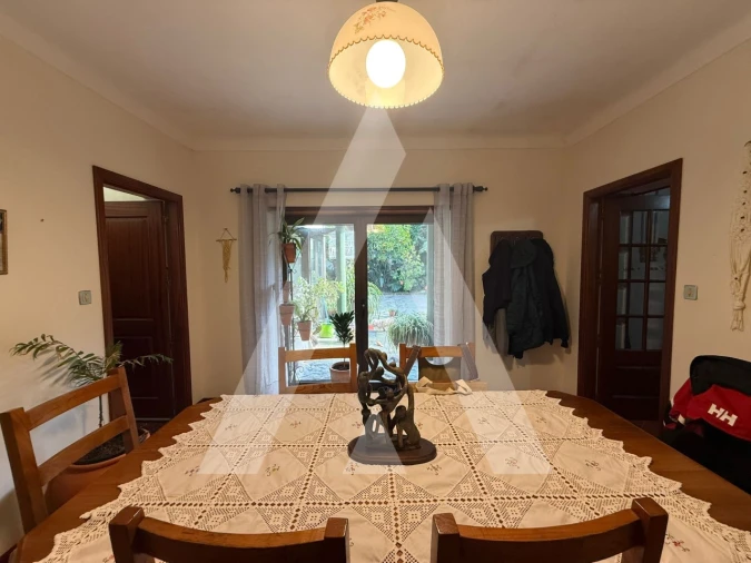 Moradia T4 para Venda em Soza Foto 21