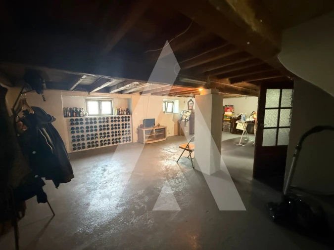 Moradia T4 para Venda em Soza Foto 26